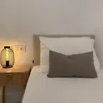 Apartman Boutique 2 Bedroom In Old Town Centre, Rooftop Terrace, 2 Min Walk To