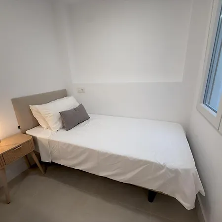 Boutique 2 Bedroom In Old Town Centre, Rooftop Terrace, 2 Min Walk To Apartment